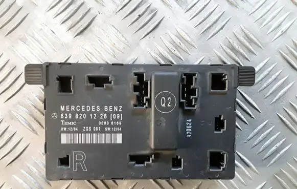 Mercedes-Benz Vito Viano W639 Door control unit/module 6398201226
