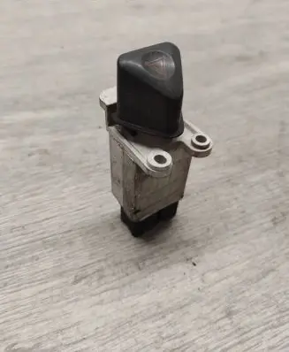 Subaru Legacy Hazard light switch