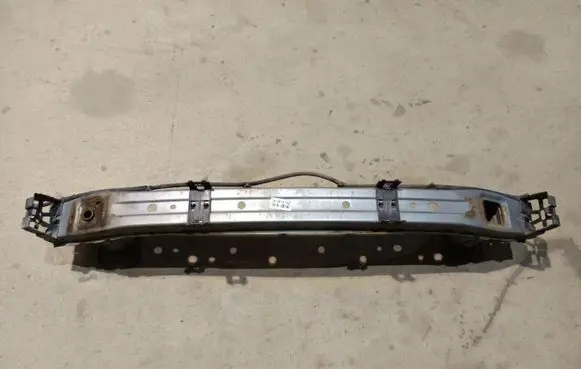 Subaru Outback Front bumper cross member