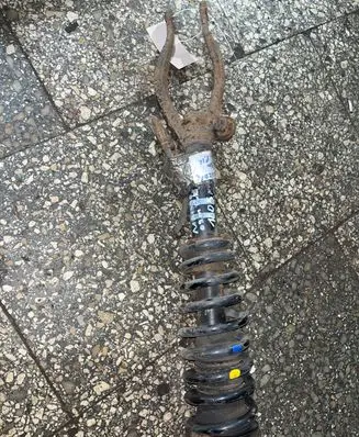 Mazda 6 Front shock absorber/damper 