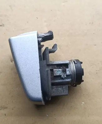 Land Rover Range Rover Sport L320 Front door handle cover 50025000
