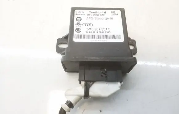 Volkswagen PASSAT B7 Light module LCM 5M0907357E