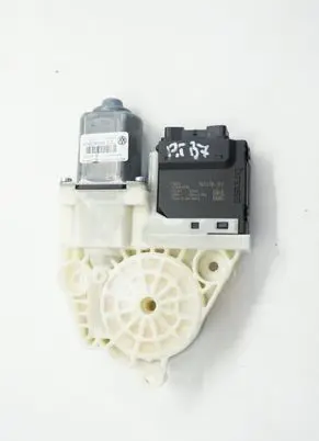 Volkswagen PASSAT B7 Rear door window regulator motor 3AA959704ACR 3AA959704