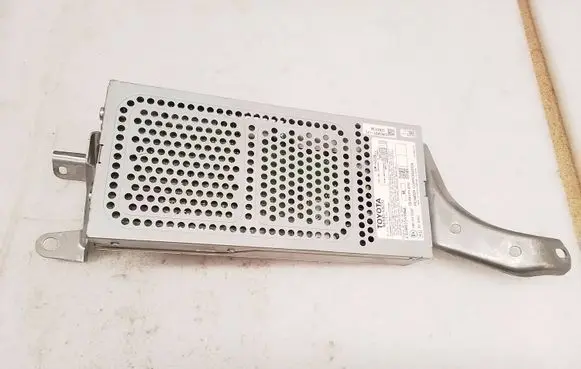 Lexus RX 450H Sound amplifier 8610048220