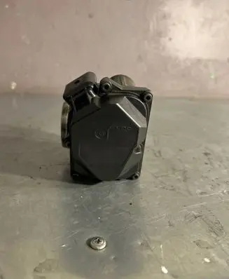 Audi Q5 SQ5 Throttle valve 03L128063R 0512112334 A2C31762900