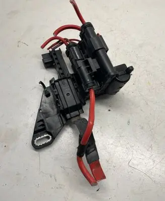 BMW 3 F30 F35 F31 Current control relay 929615202 V5929615202 876106
