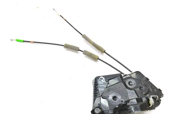 Toyota Aygo X Front door lock