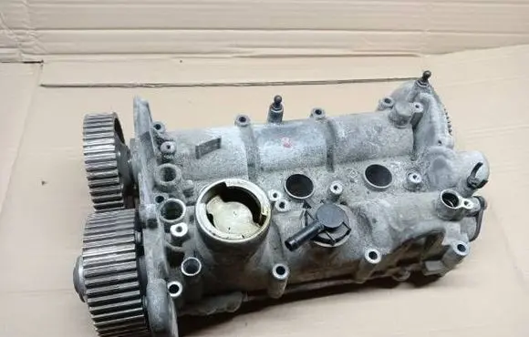Skoda Citigo Engine head 04C103475D