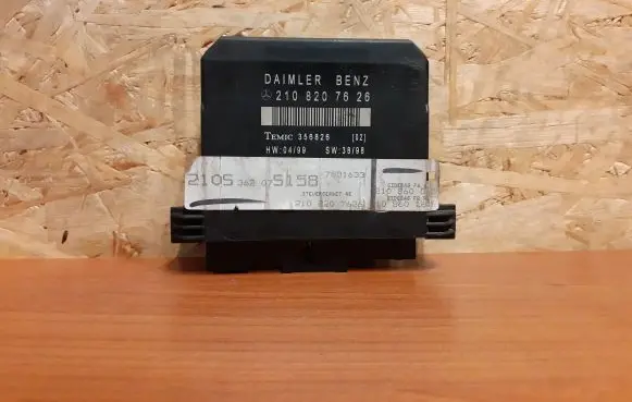 Mercedes-Benz E W210 Door control unit/module 1630 2108207626