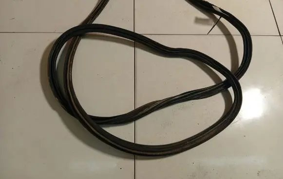 Opel Insignia A Trunk rubber seal (body)