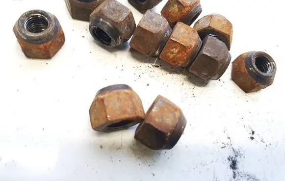 Mitsubishi Lancer Nuts/bolts 