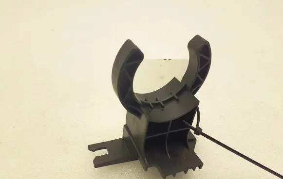 Volkswagen Sharan Fuel Injector clamp holder 7N0955195