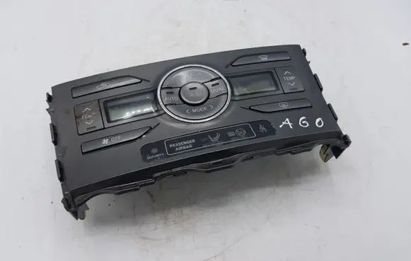 Toyota Auris 150 Climate control unit 5590002220B 7A186110023YB