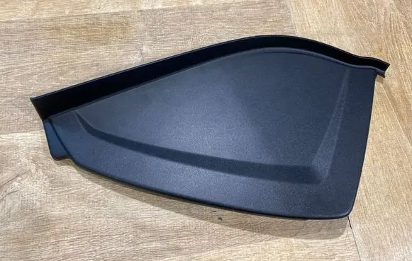 Land Rover Discovery 5 Dashboard side end trim HY3204481A