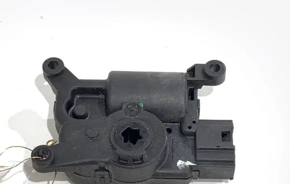 Volkswagen T-Roc Air flap motor/actuator 5Q0907511A