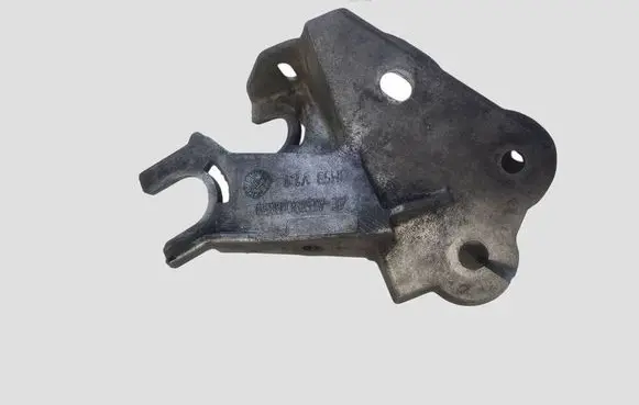 Citroen C5 Engine mounting bracket