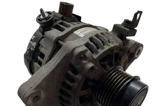 Toyota Verso Generator/alternator 270600T181 MS1042113420 7100A16814