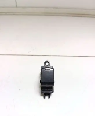 Nissan Qashqai+2 Electric window control switch 25411BR00A
