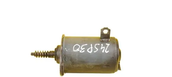 BMW 5 E60 E61 Camshaft holder 7518204 N52B30A