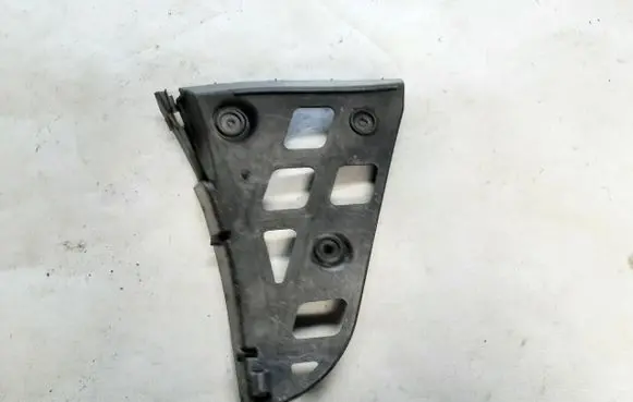 Audi A4 S4 B7 8E 8H Rear bumper mounting bracket 8H0807454