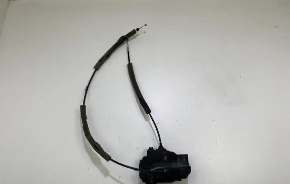Renault Koleos I Rear door lock