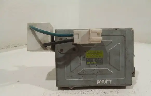 Lexus RX 300 Door control unit/module 8974150060 1513000523