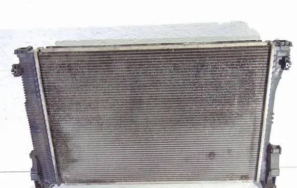 Mercedes-Benz E W212 Coolant radiator