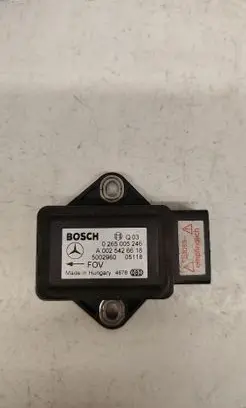 Mercedes-Benz E W211 ESP acceleration yaw rate sensor A0025426618