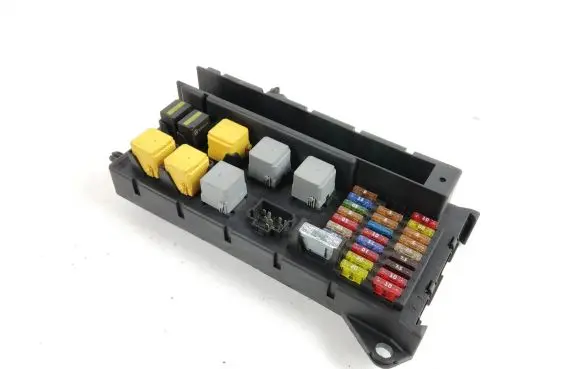 Mercedes-Benz Sprinter W906 Fuse module A9065454001