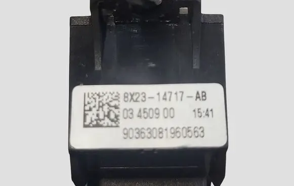 Jaguar XF X250 Electric window control switch 8X2314717AB
