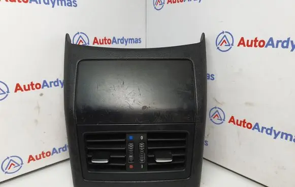 BMW 3 E90 E91 Rear air vent grill 7210639 64227210639 7130707
