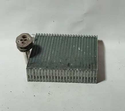 Air conditioning (A/C) radiator (interior)