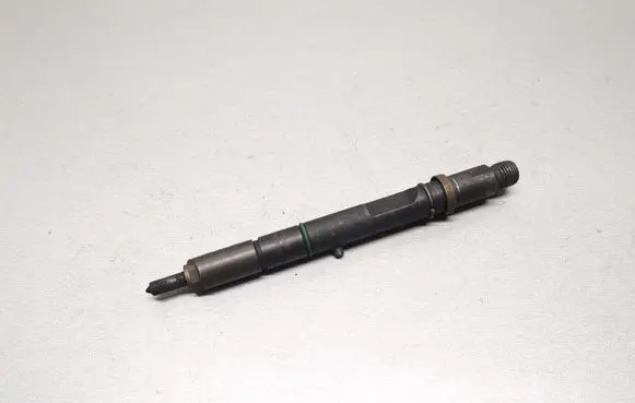 Audi A6 S6 C5 4B Fuel injector 059130201E 0432133836