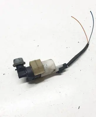 Nissan Pathfinder R51 Windscreen/windshield washer pump