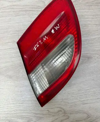 Mercedes-Benz E W211 Tailgate rear/tail lights A2118201464 379142A 379608R