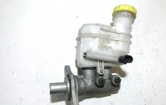 Fiat 500 Master brake cylinder