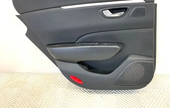 Renault Talisman Rear door card panel trim 829012455R