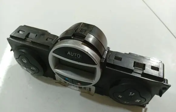 Renault Scenic II - Grand scenic II Climate control unit 8200265572