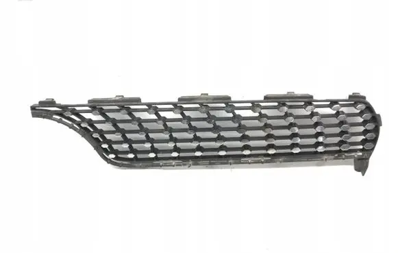 Mercedes-Benz CLA C117 X117 W117 ACC Distronic radar sensor grill/trim 