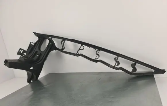 BMW X6 E71 Fender mounting bracket 7157989