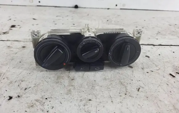 Volkswagen Golf IV Climate control/heater control trim 54199H35K08 901511210000 657837L08