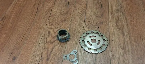 Renault Espace IV Timing chain sprocket 8200300583 7701476597