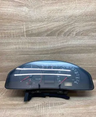 Audi A4 S4 B5 8D Speedometer (instrument cluster) 8D0919861A