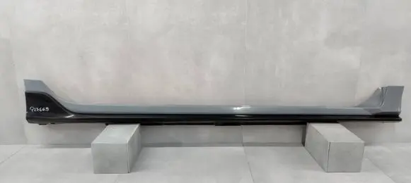 Honda Civic X Front sill (body part) 71800TGGA50051