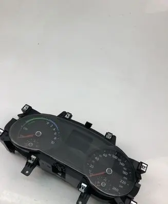 Volkswagen PASSAT B8 Speedometer (instrument cluster) 3G0920754