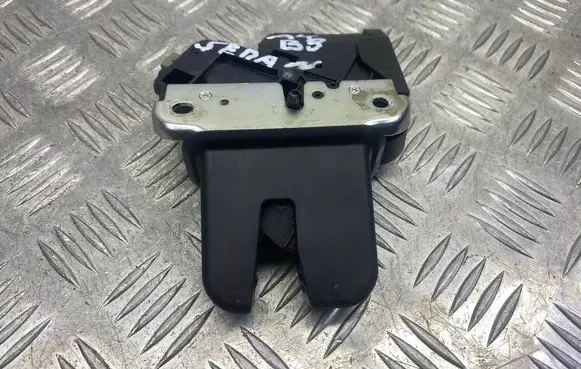 Audi A4 S4 B8 8K Tailgate/trunk/boot lock/catch/latch 4F5827505D
