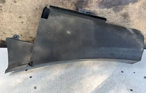 Audi A5 8T 8F Other engine bay part 8K2819447