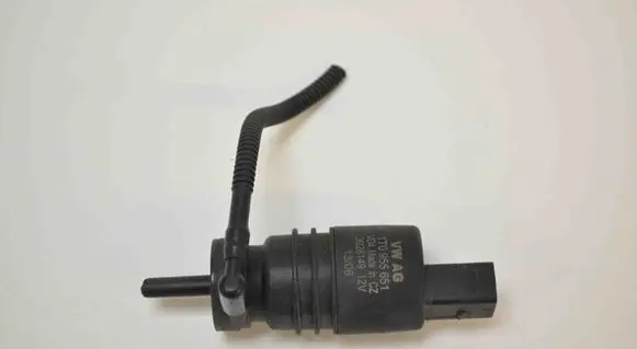 Audi A4 S4 B7 8E 8H Windscreen/windshield washer pump 1T0955651
