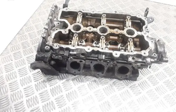 Engine head