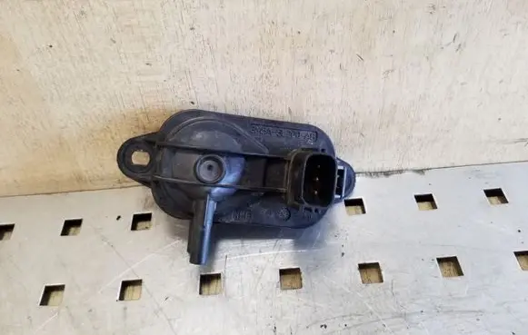 Volvo XC70 Exhaust gas pressure sensor 3M5A5L200AB